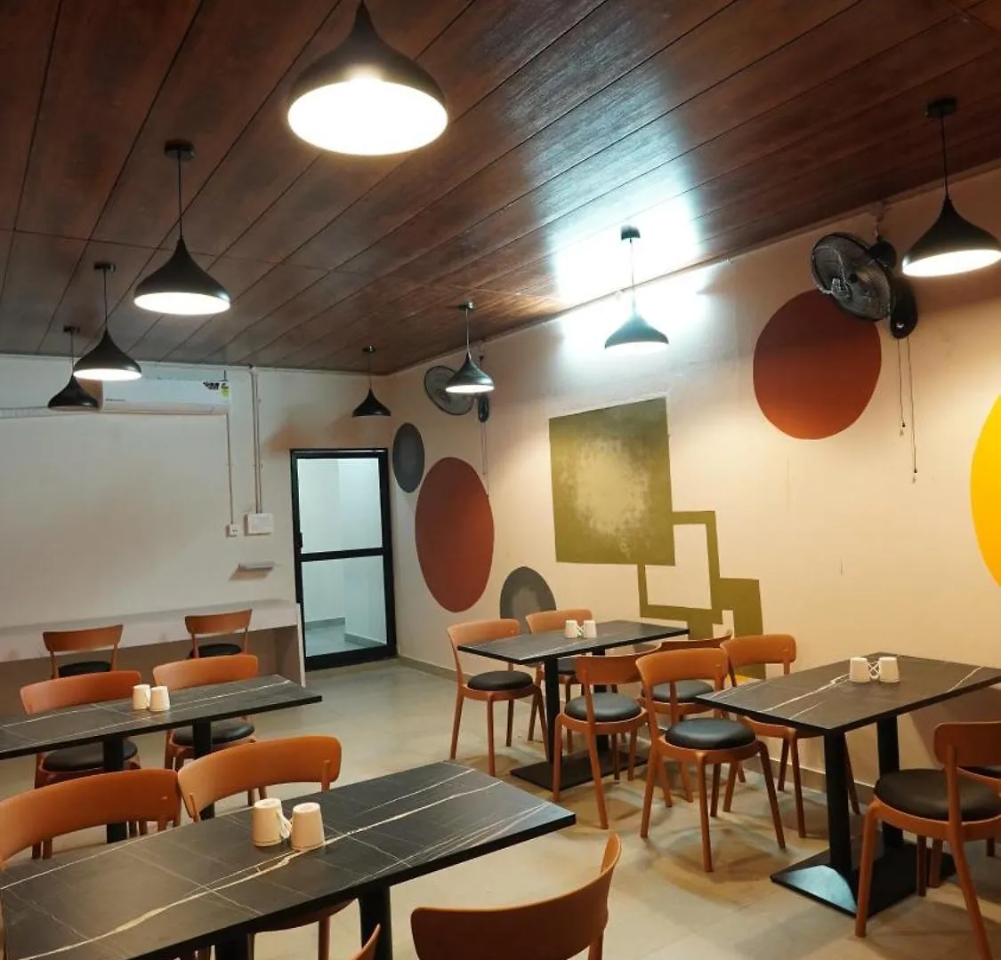 Hotel Hive Inn - Kozhikode