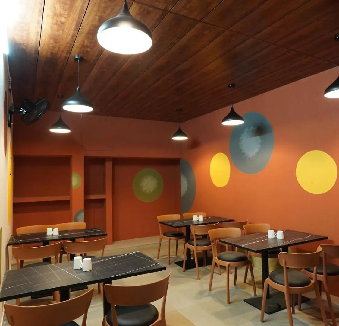 Hotel Hive Inn - Kozhikode