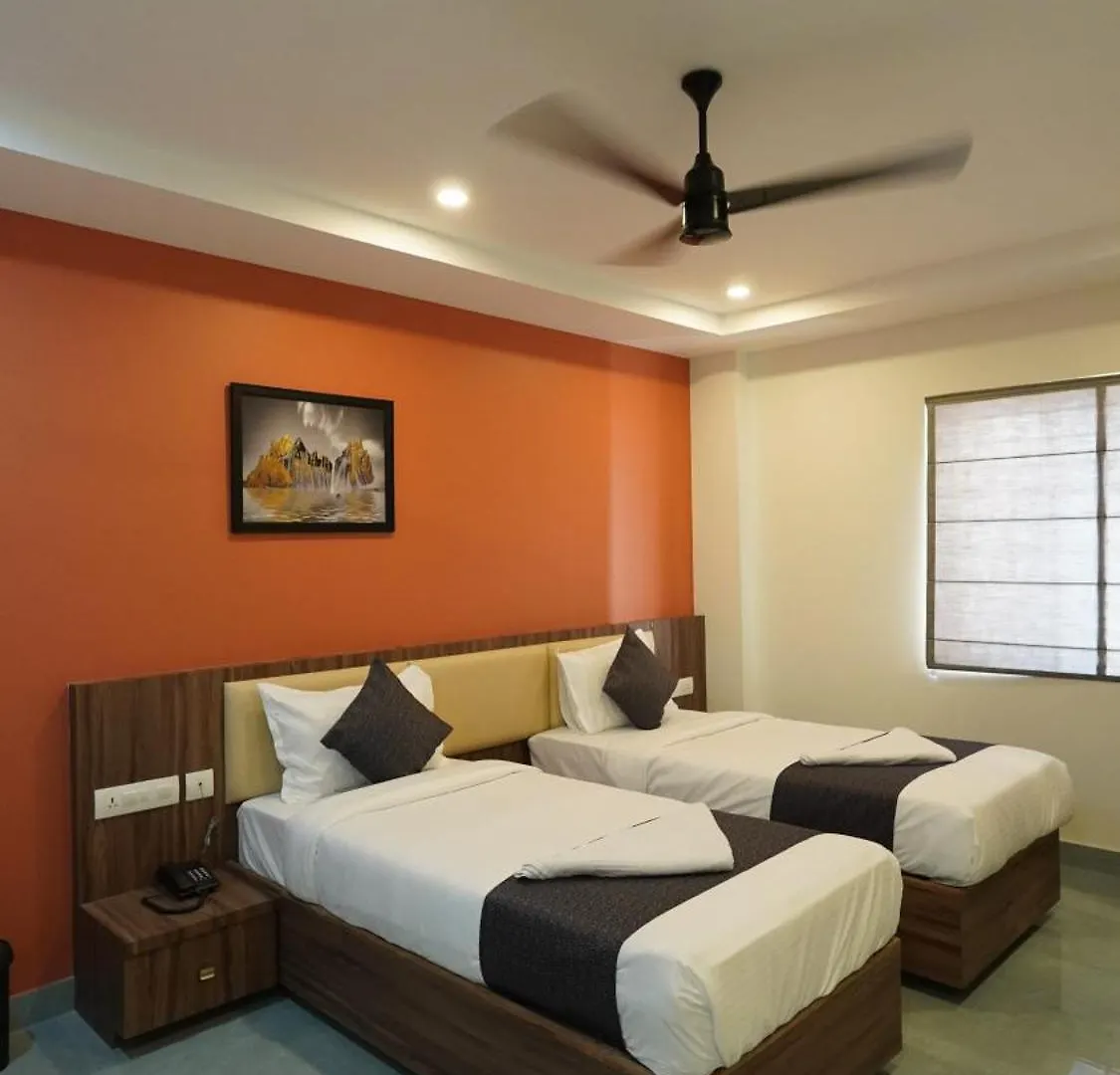 Hotel Hive Inn - Kozhikode