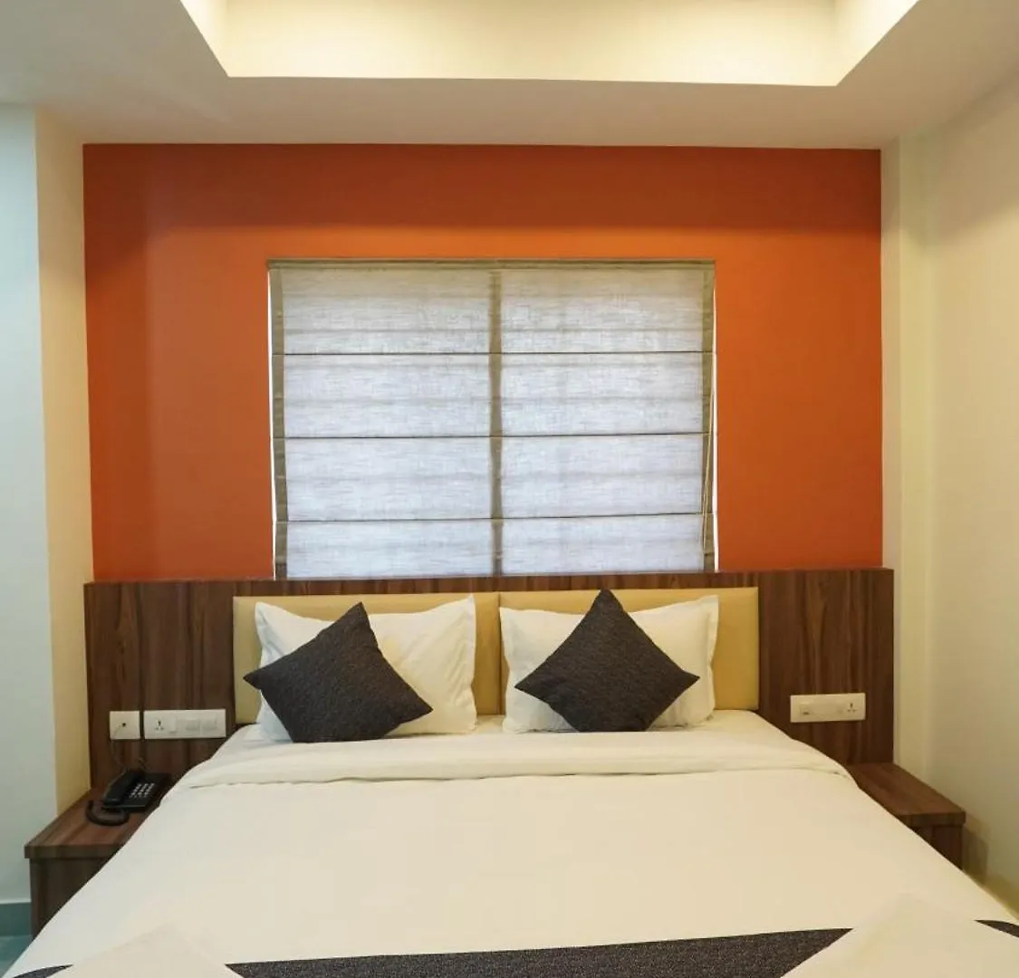 Hotel Hive Inn - Kozhikode