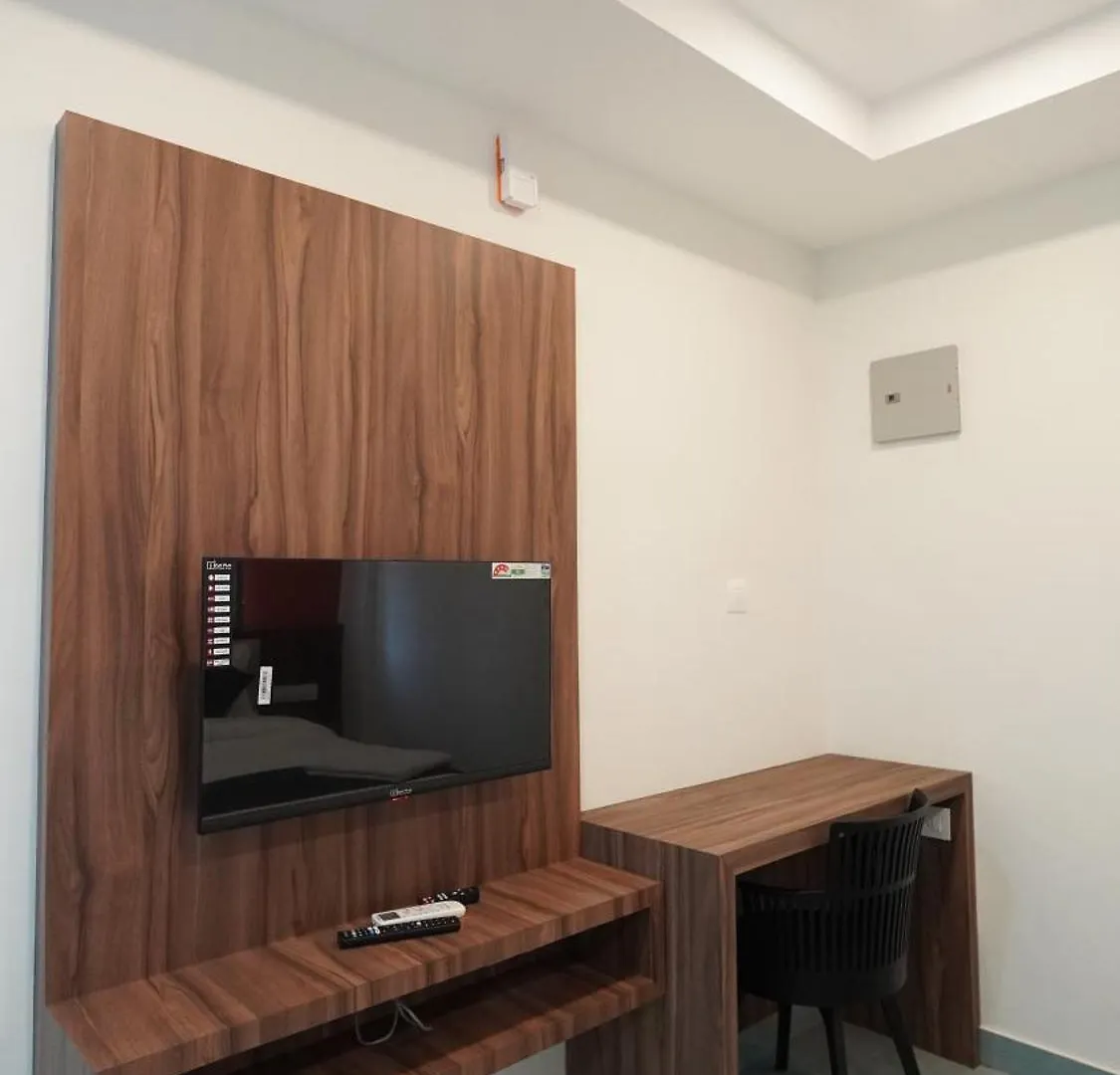 Hotel Hive Inn - Kozhikode