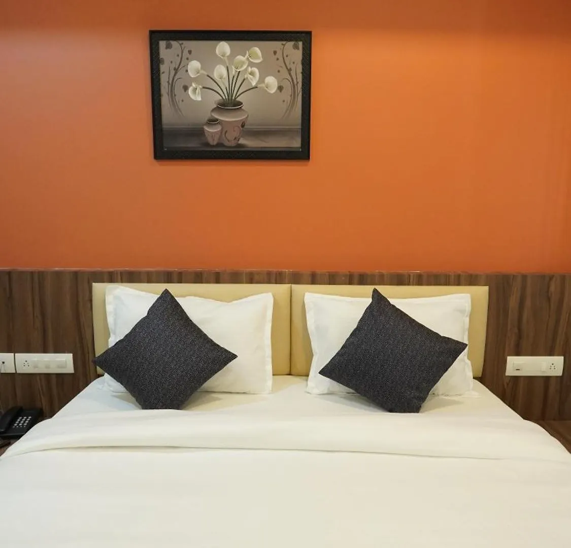 Hotel Hive Inn - Kozhikode