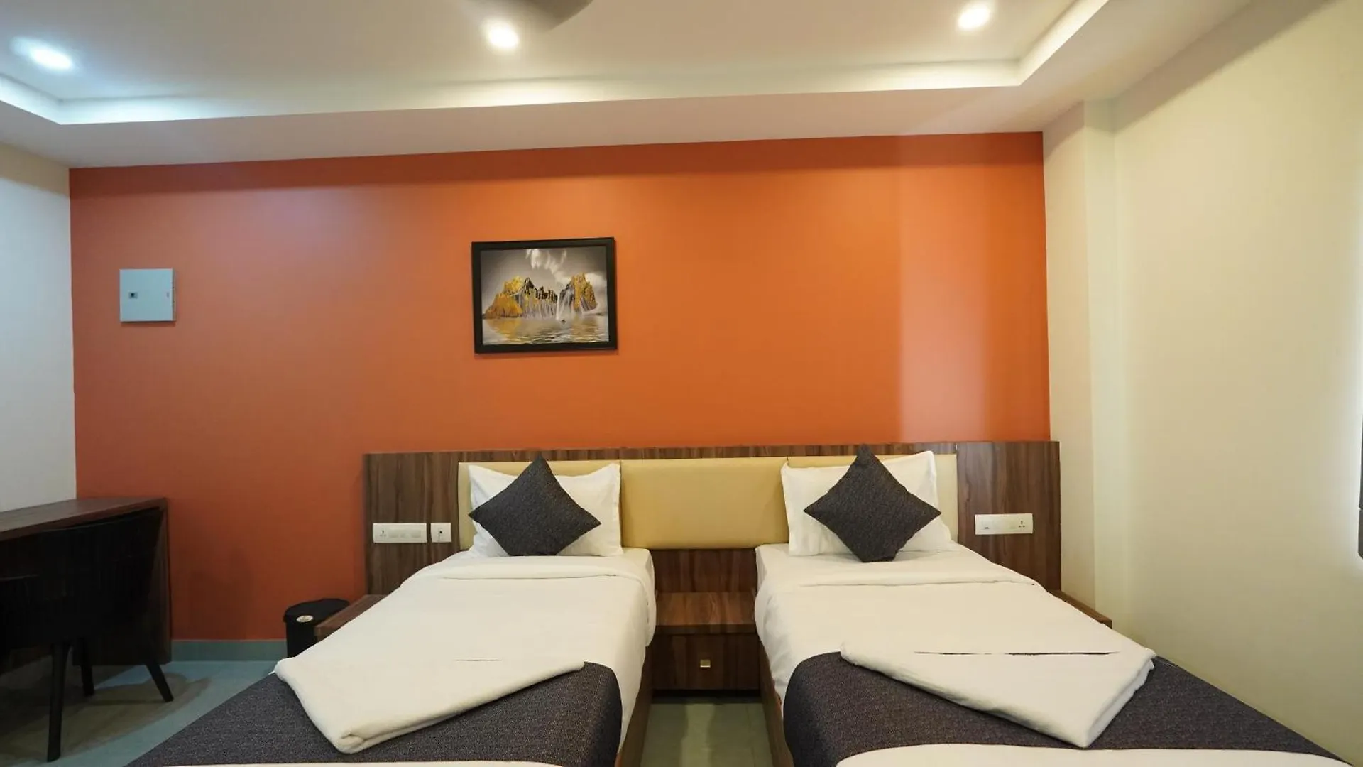 Hotel Hive Inn - Kozhikode India